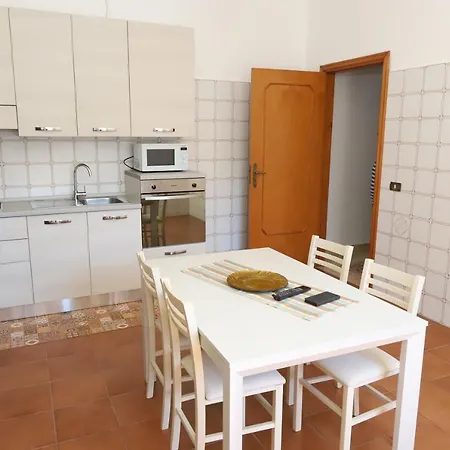 Izzhome Ermes Apartment